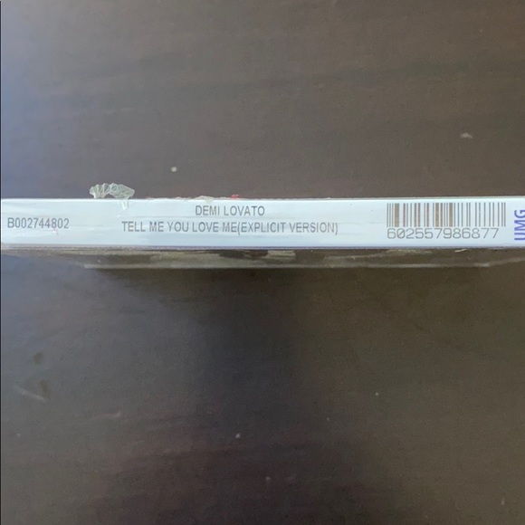 NWT Demi Lovato CD Tell Me You Love Me - Picture 5 of 5